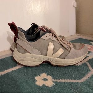 Veja Venturi Sneakers